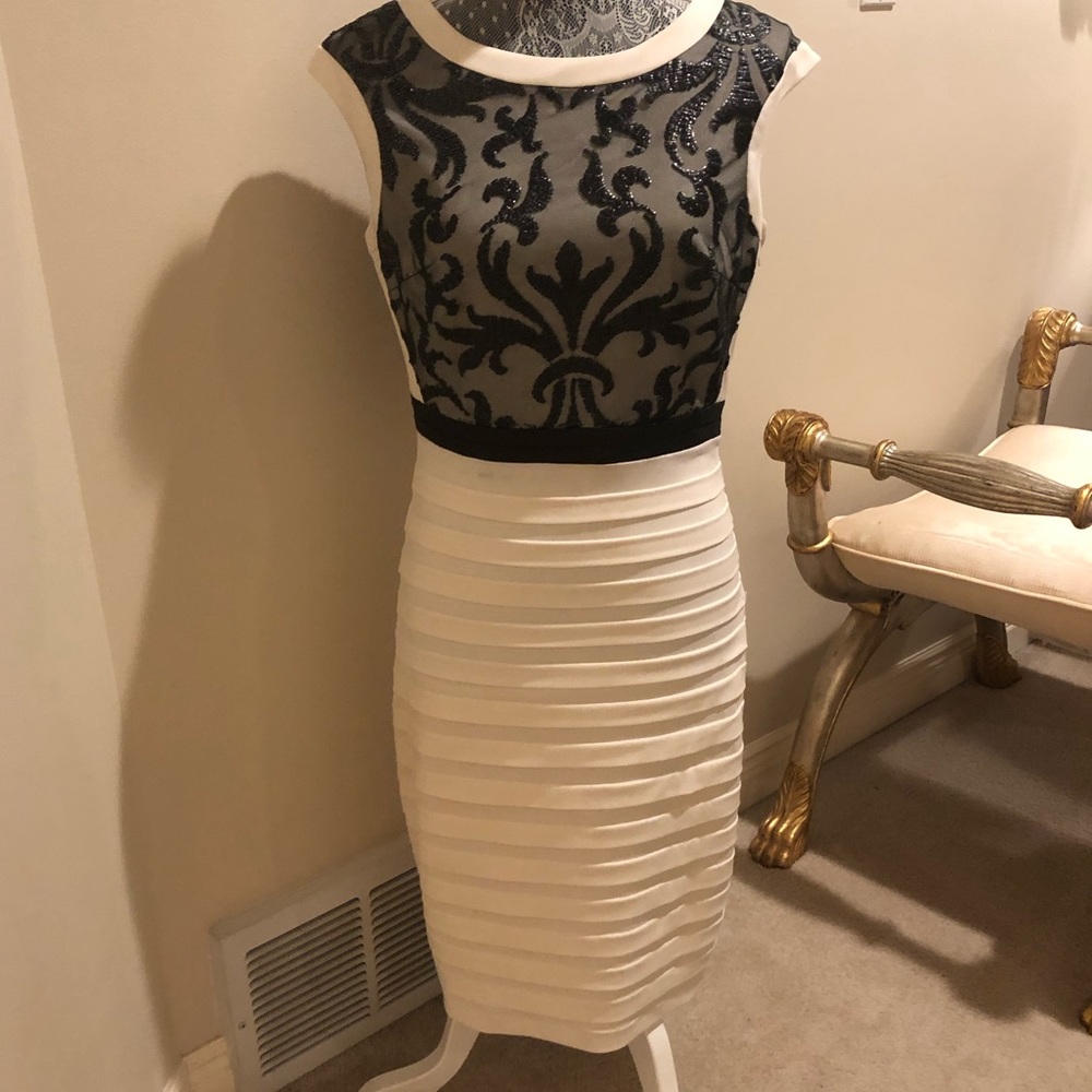COPY - JAX Lace Top Sheath Dress Sz 6